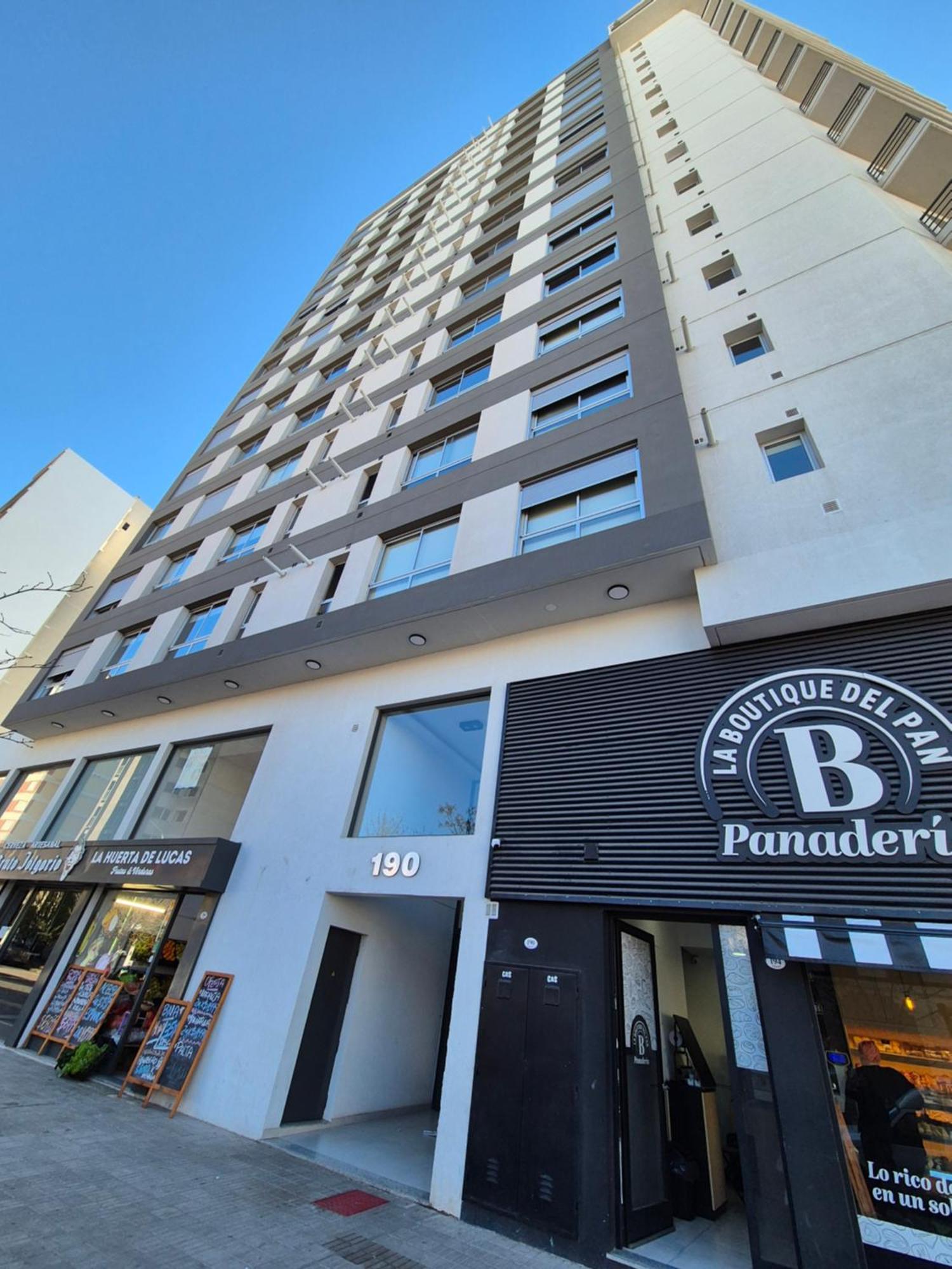 Apartamento Peak Bahia B - Cochera